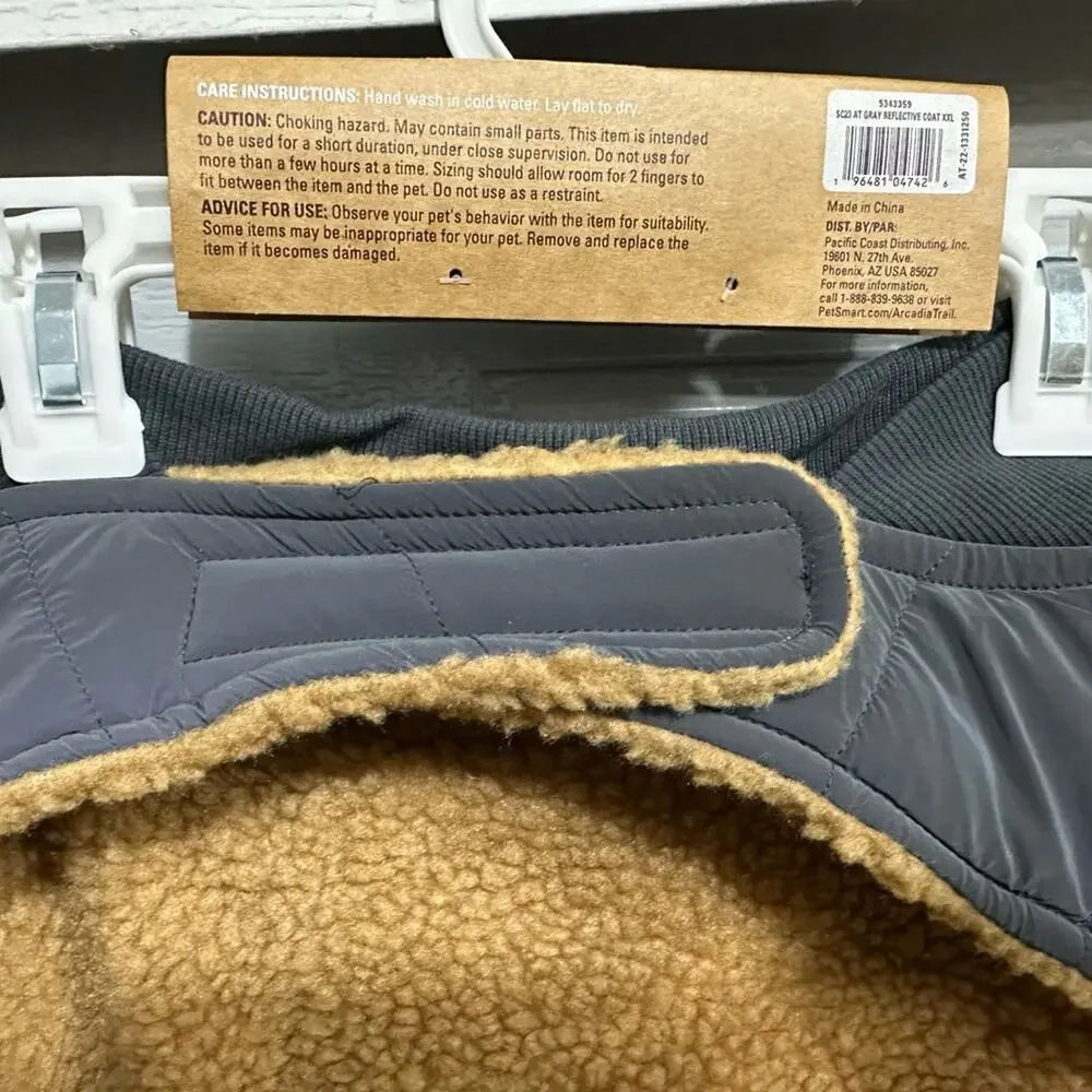 NWT Arcadia Trail Ultra Reflective Dog Jacket - Grey - XXL‎